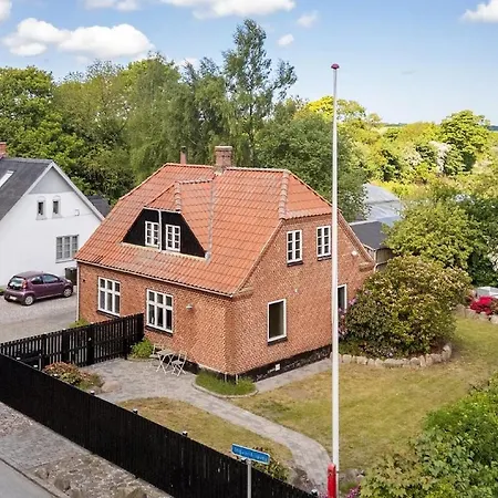 别墅 Modern Retreat Close To Everything In Djursland *